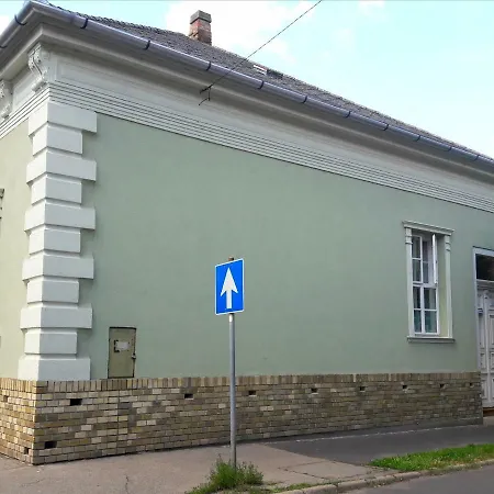 Puzzle Apartman * Gyula
